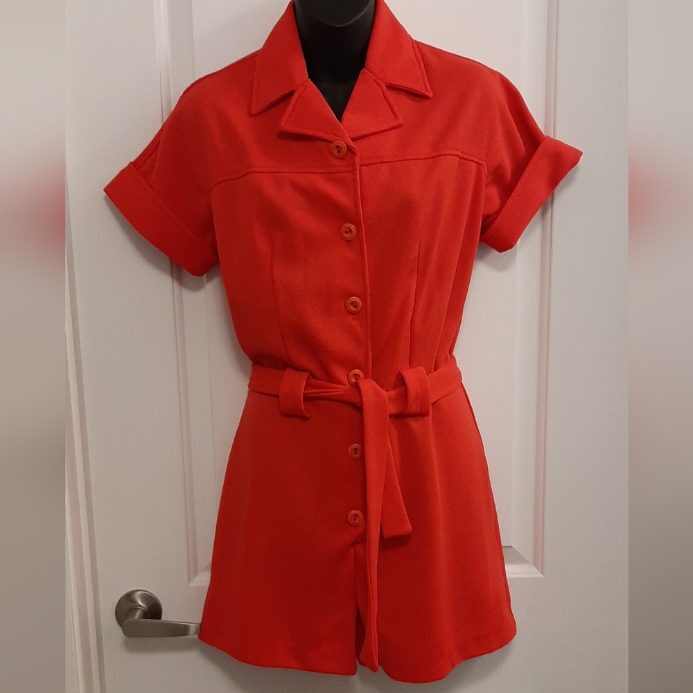Vintage Union Label Red Hot Pant Shorts Outfit Button Collared Size 14 Belted